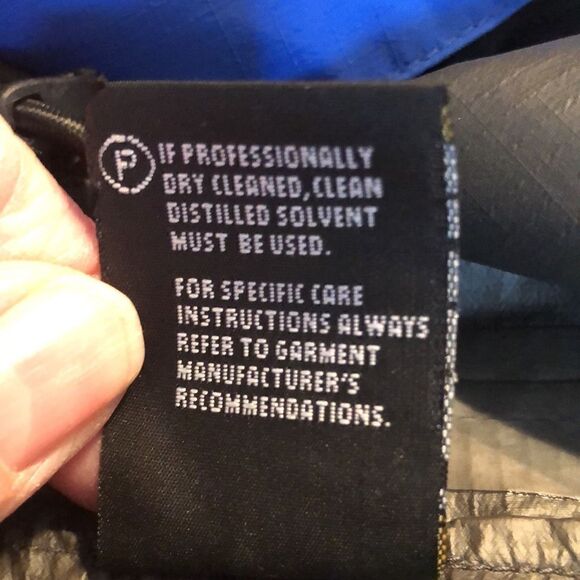 GORE Bike Wear Gore-Tex PacLite royal blue jacket Ladies M Gorpcore - Picture 15 of 16